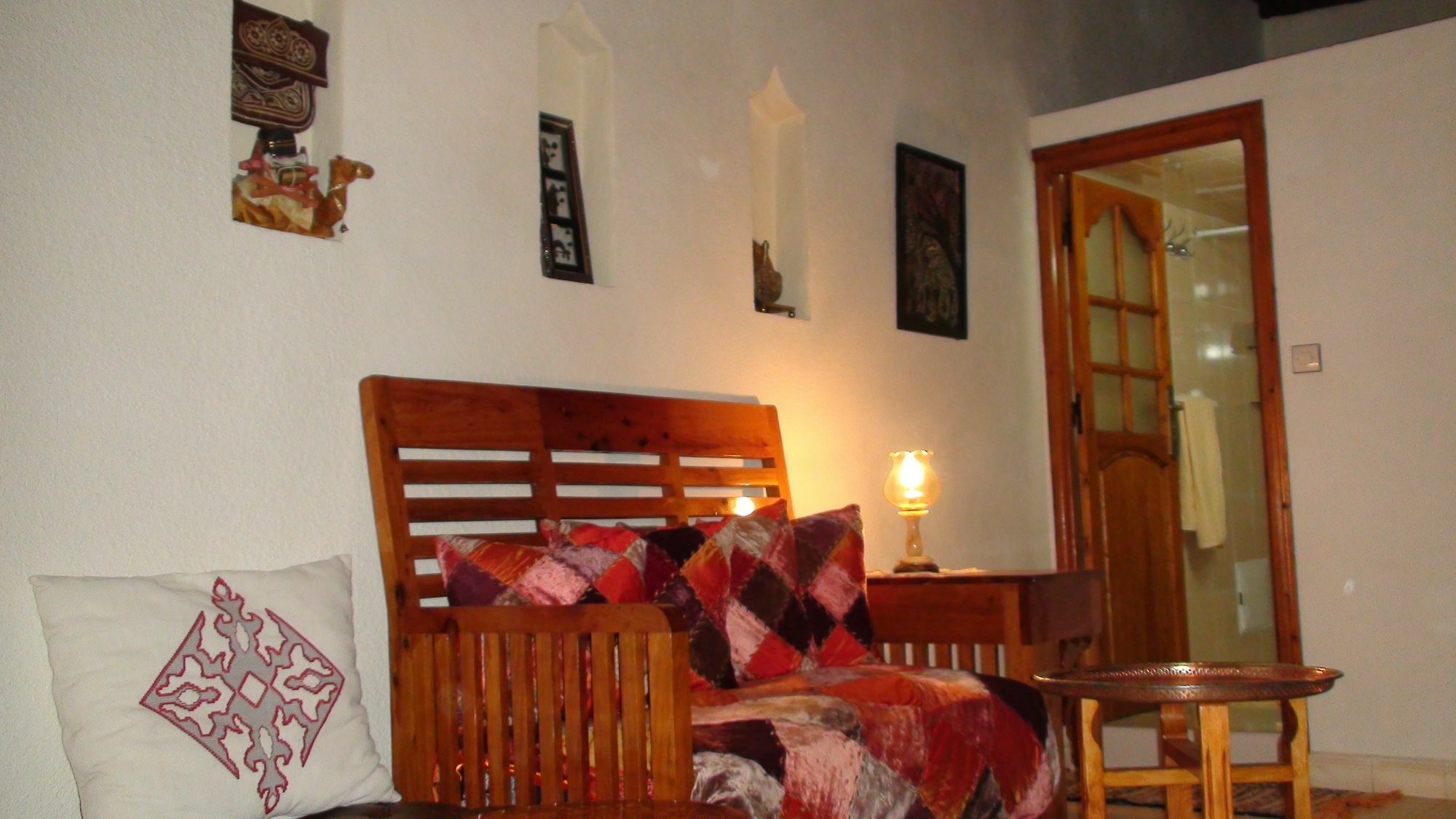 אסאוירה Riad Arambys מראה חיצוני תמונה